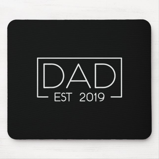 Dad Est. 2019 Expect Baby 2019, Father 2019 New Da Musmatta (Framsidan)