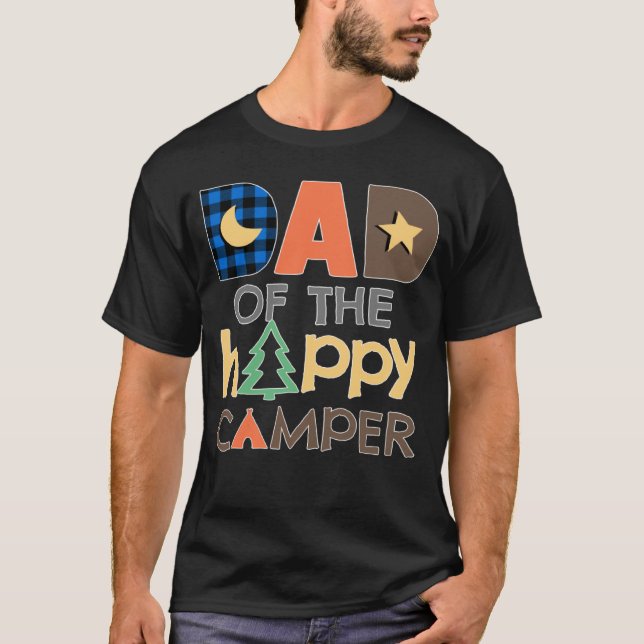 Dad of The Happy Camper  Camping Trip Daddy Father T Shirt (Framsida)