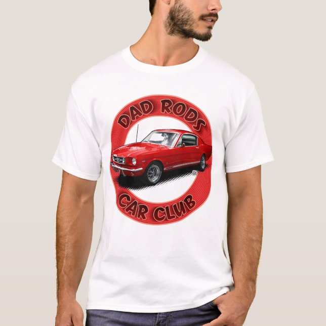 Dad Rods Car Club Red Pony FastBack Car T-Shirt (Framsida)
