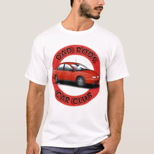 Dad Rods Car Club Red Saturn Car T-Shirt (Framsida)