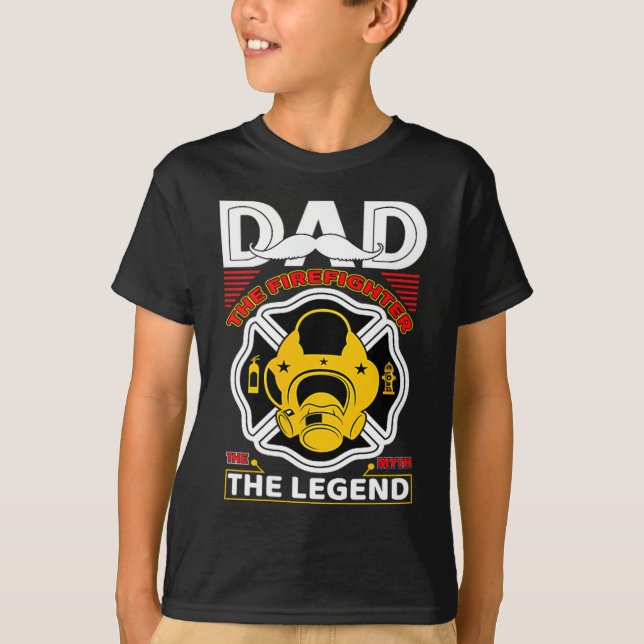 Dad The Myth Legend Fireman Gift Proud Firefighter T Shirt (Framsida)