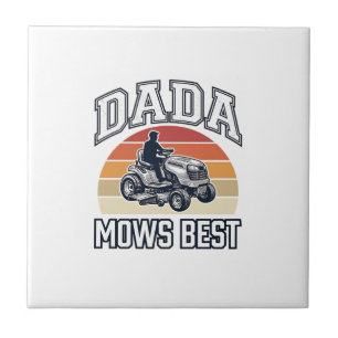 Dada Mows Best Vintage Gräsklippare Tröjd Design_1 Kakelplatta
