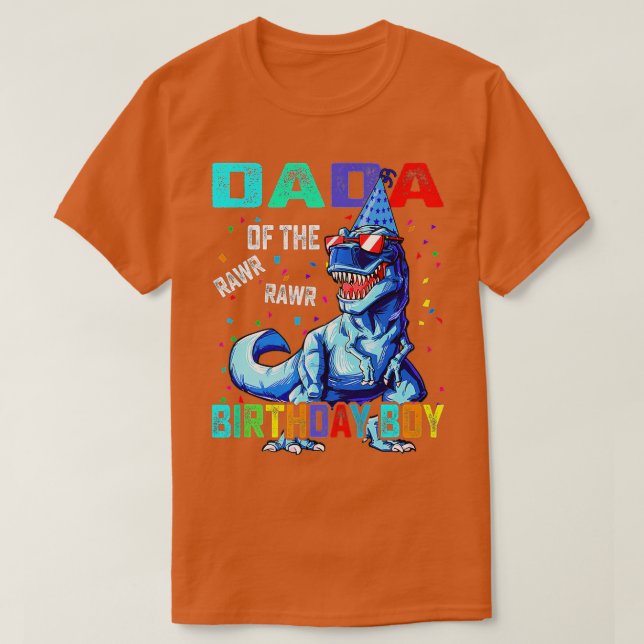 Dada of the Birthday Boy Funny Dadasaurus t rex di Shirt (Design framsida)