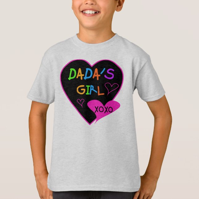 Dadas Girl T-Shirt, Mugg, Button, Magnet, More Tee (Framsida)