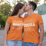 Dadcula - Spooky Pappor T Shirt<br><div class="desc">Släpp loss din inre "Dadcula" med den här fang-tastiska T-tröjan som handlar om roligt! 🧛 ♂️ perfekt för den lekande pappa som kärlek Halloween. Ta den här ärerdesignen som en Halloween-roligt-gåva till din vän eller släkting som också är kärlek unik och uppochnedvänd mode. Utformningen är också underbar för Halloween fest...</div>