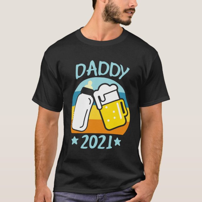 Daddy 2021 Father Baby Birth Men  Dad T Shirt (Framsida)
