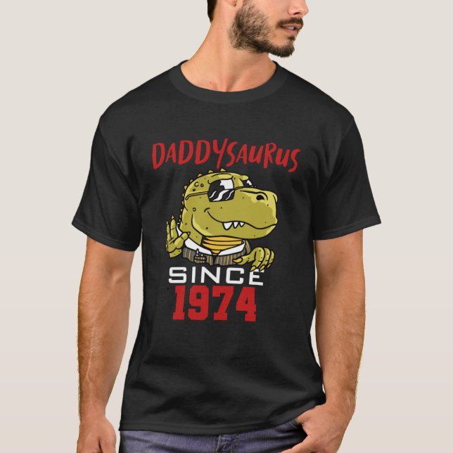 Daddysaurus sedan 1974 t shirt (Framsida)