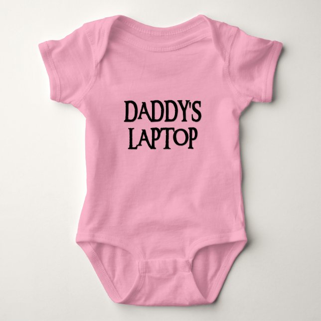 DADDYSLAPTOPBLK TEE SHIRT (Framsida)