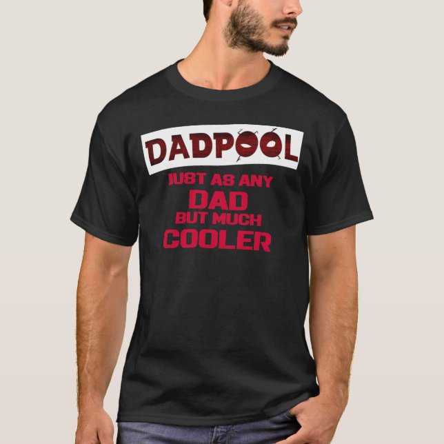 Dadpool Coola Pappa Classic T-Shirt (Framsida)
