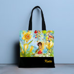 Daffodil Pixie Watercolor Personlig Tote Bag Tygkasse<br><div class="desc">En underbar vattenfärg av en pixie och en ladyfågel bland blommorna. Lägg till ditt namn om du vill anpassa eller ta bort text för anpassningsbarna till väskan. Designad av Evco Studio.</div>