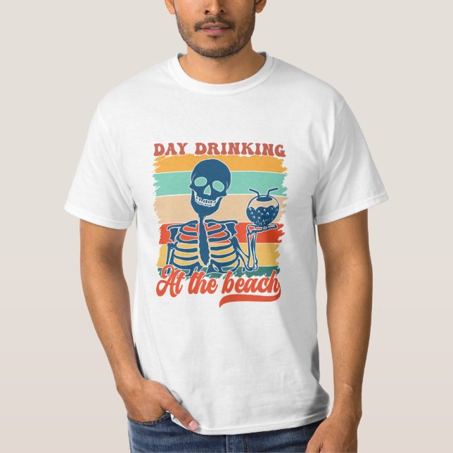 "Dag-drickande vid Beach", sommardesign T Shirt (Framsida)