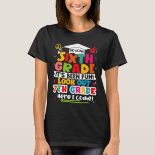 Dagen för bojor i Ki vid 6e-Klass vid Student T Shirt