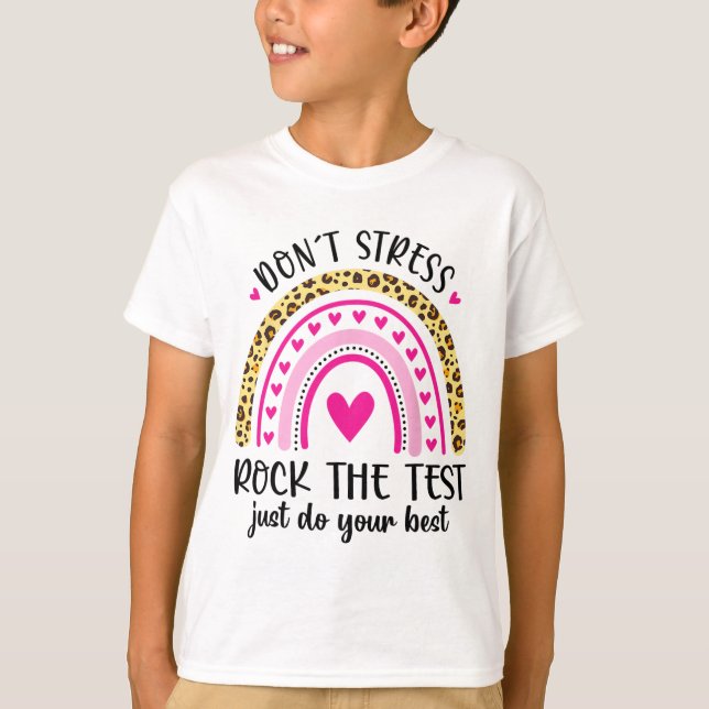 Dagen Sten testlärarens testdag för regnbåge T Shirt (Framsida)