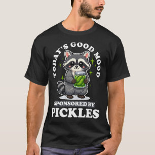 Dagens God Mood Pickles Kawaii Tvättbjörn T Shirt