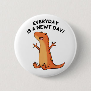 Dagens nydag är en daglig nuny Cute Salamander Pun Knapp