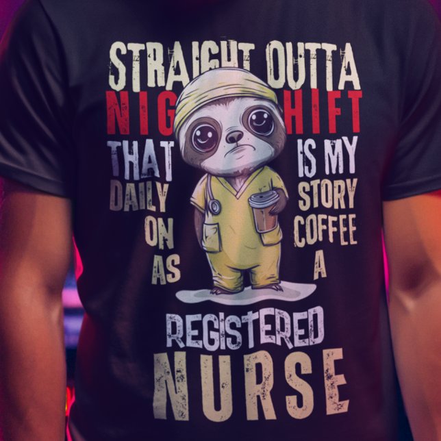 Daglig berättelse nattpass certifierad sjuksköters t shirt (Skapare uppladdad)