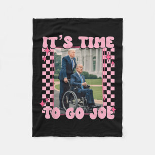 Dags att åka Joe Shirt Funny Trump 2024 Fleecefilt