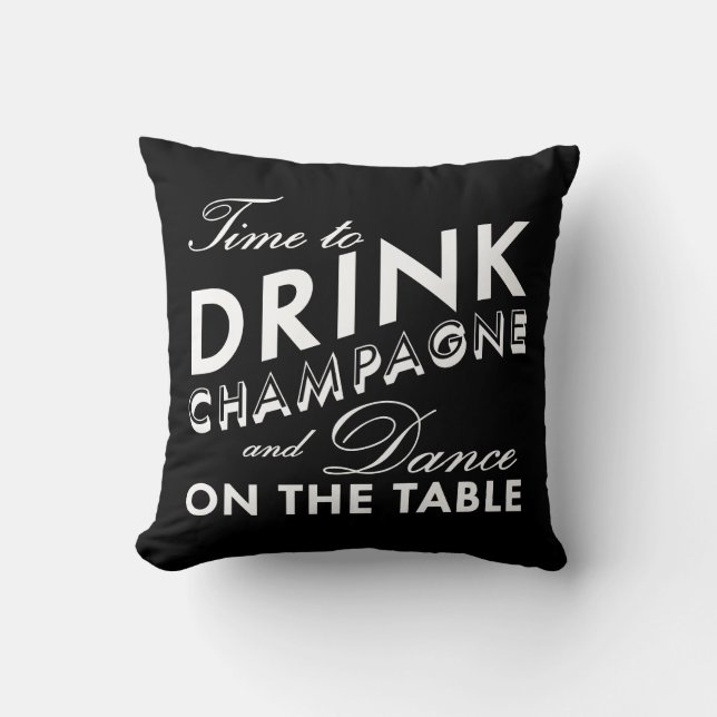 Dags att dricka Champagne Pillow i Black & White Kudde (Framsida)