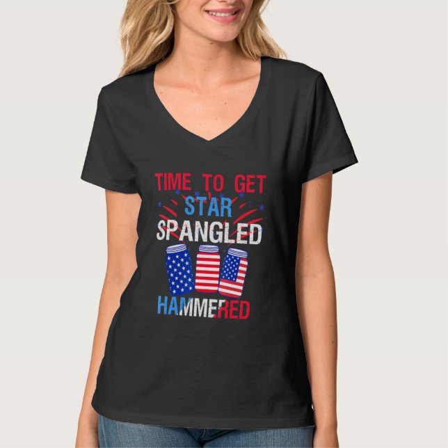 Dags att få stjärna spridd Hammered 4:e juli T Shirt (Framsida)