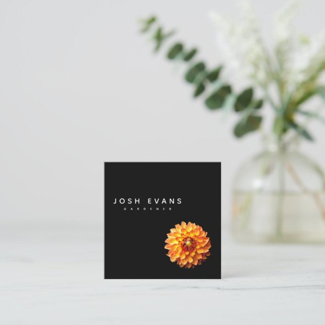 Dahlia Blommigt Minimalist Square Affärskort Fyrkantigt Visitkort (Stående Fram)
