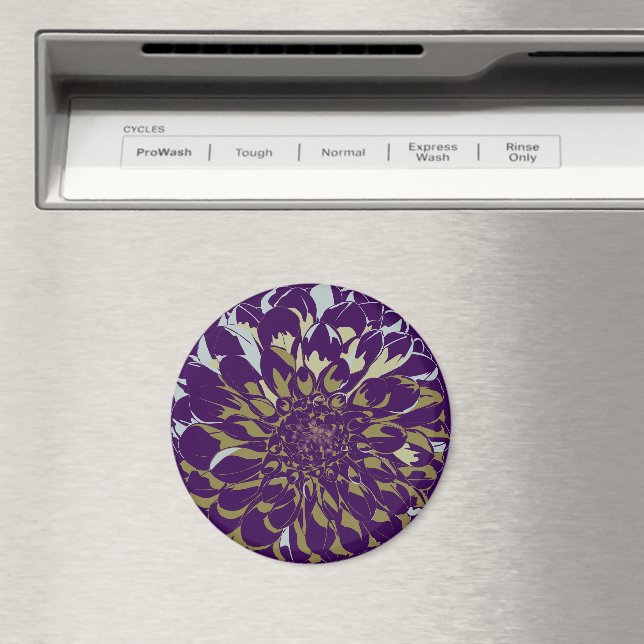 Dahlia flower refrigerator magnet (In Situ (Dishwasher))