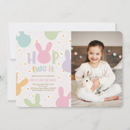 Daisy Blommigt Bunny 2:a födelsedag Inbjudningar