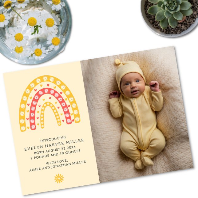 Daisy för Gult av regnbåge vid födseln Meddelande (Daisy rainbow birth announcement card)