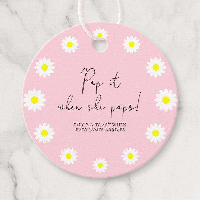 Daisy - lägg av när hon poppar babydusch gåvor etiketter (Framsida)