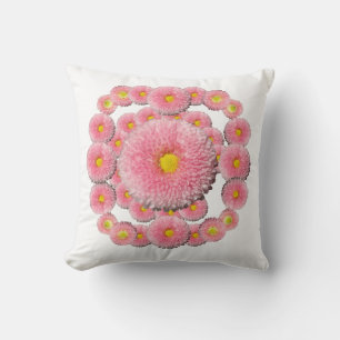 Daisy Mandala Throw Cushion Kudde