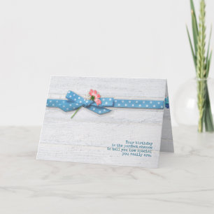 daisyn i polka pricker bandet för syster kort