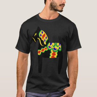 Dala Horse (svart) T Shirt