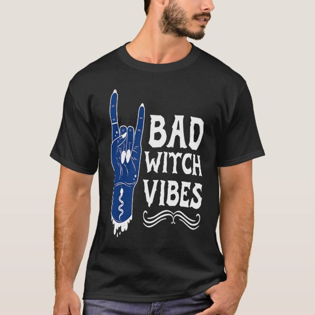 Dålig Häxstämning Cool Goth Rock And Roll Hand Hal T Shirt (Framsida)
