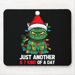 Dålig katt julbelysning Bah Humbug 6 7 Meme Gen Z Musmatta