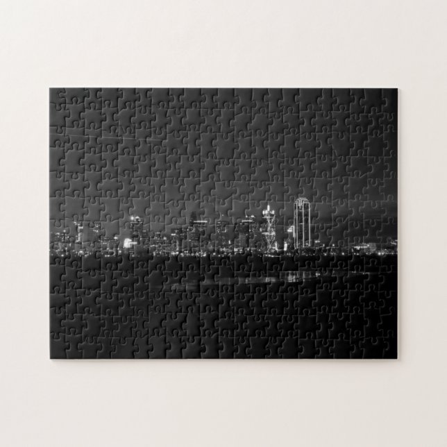 Dallas Skyline Dawn Pano Grayscale Pussel (Horisontell)