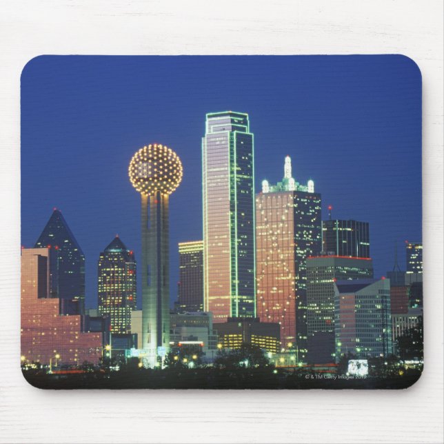 "Dallas, TX skyline nattetid med Reunion Torn" Musmatta (Framsidan)