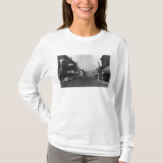 Dallesen, Oregon huvudsaklig gataTown beskådar T-shirt (Framsida)