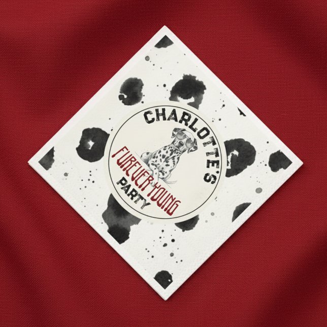Dalmatien Furever Young 1st Birthday Pawty Pappersservett (Celebrate your headliner's special day with this Dalmatian Furever Young 1st Birthday Pawty Napkins!)