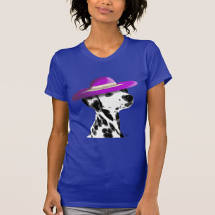 Dalmatien med Lila Wide Brimmed Hat Tee Shirt