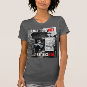 Dam! Använda er röst! Odaterad T Shirt