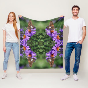 Dam-fjäril på Aster Flower-Abstrakten Fleecefilt