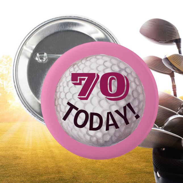 Dam Golfer fyller 70 år med golfbanor i boll Knapp (Skapare uppladdad)