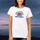 Dam Hen Party Photo T Shirt<br><div class="desc">Att fira en Hen Party. Designad för någon som har "Hen Party"! Dam-shirt med ditt foto,  namn och party. Hen Party t-shirt. Lägg till namn i den person vars party det är,  och även deras foto. Bachelorette Party t-shirt.</div>
