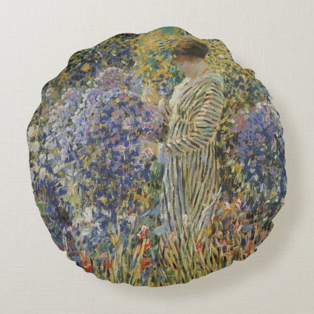 Dam i en trädgård av Frederick Frieseke, konst Rund Kudde (Baksidan)