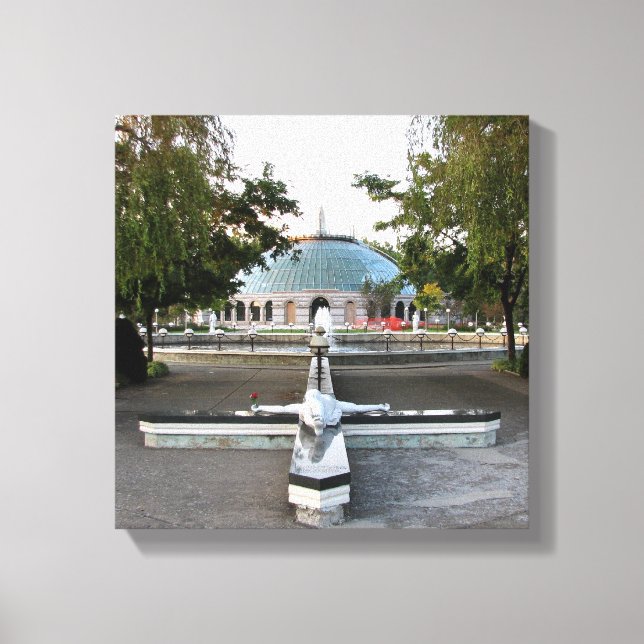 Dam i Fatima Shrine Wrapped Canvas Print (Framsida)