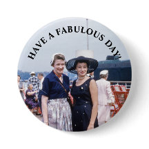 Dam i mitten av århundradet har en skön dag