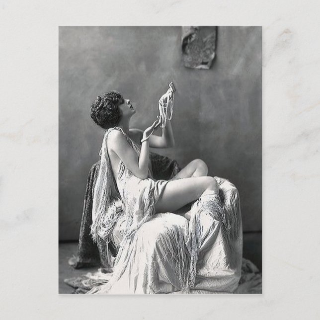 Dam med pärlor vykort (Framsida)