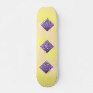 Dam ombord på Skateboard