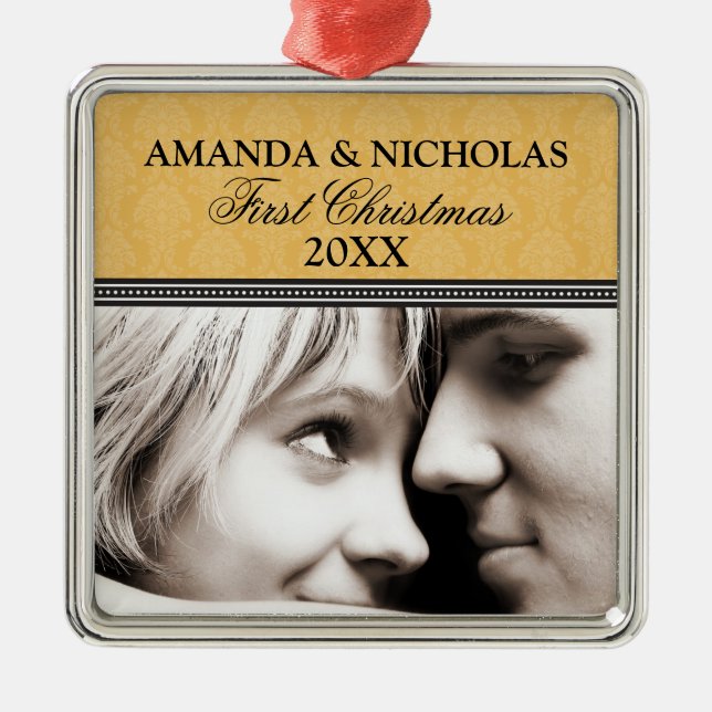 Damask Bröllop Ornament, första jul (guld) Julgransprydnad Metall (Framsidan)