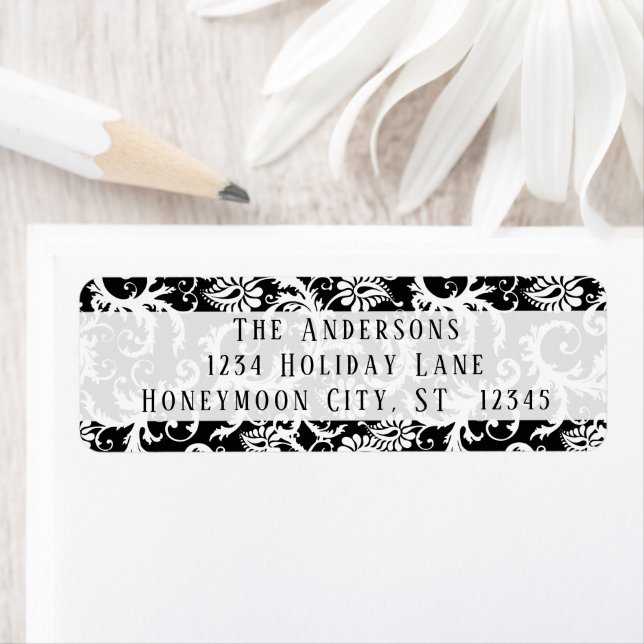 Damask Swirl Black and White Address Label Returadress Etikett (Insitu)