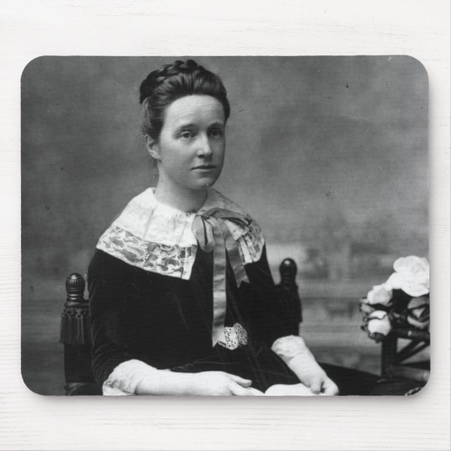 Dame Millicent Fawcett, c.1880 Musmatta (Framsidan)